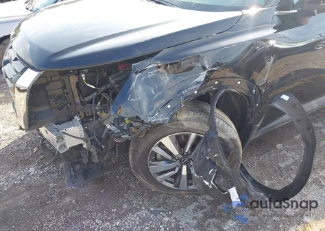 2024 Nissan Pathfinder Sl 4Wd z USA, uszkodzony, nr VIN 5N1DR3CC2RC208239